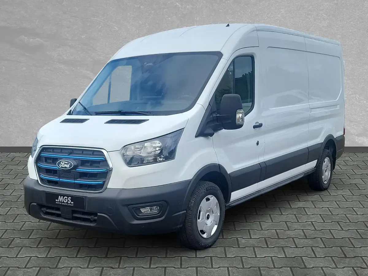Gebraucht Ford Transit Trend 197 kW (269 PS) 2026 Frozen white Van