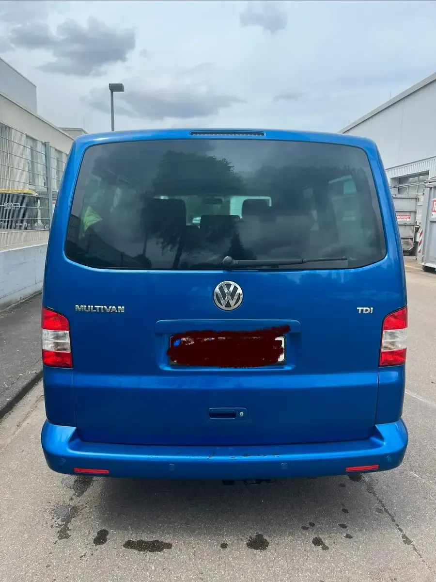 Używany VW T5 Startline 2008 Niebieski Van