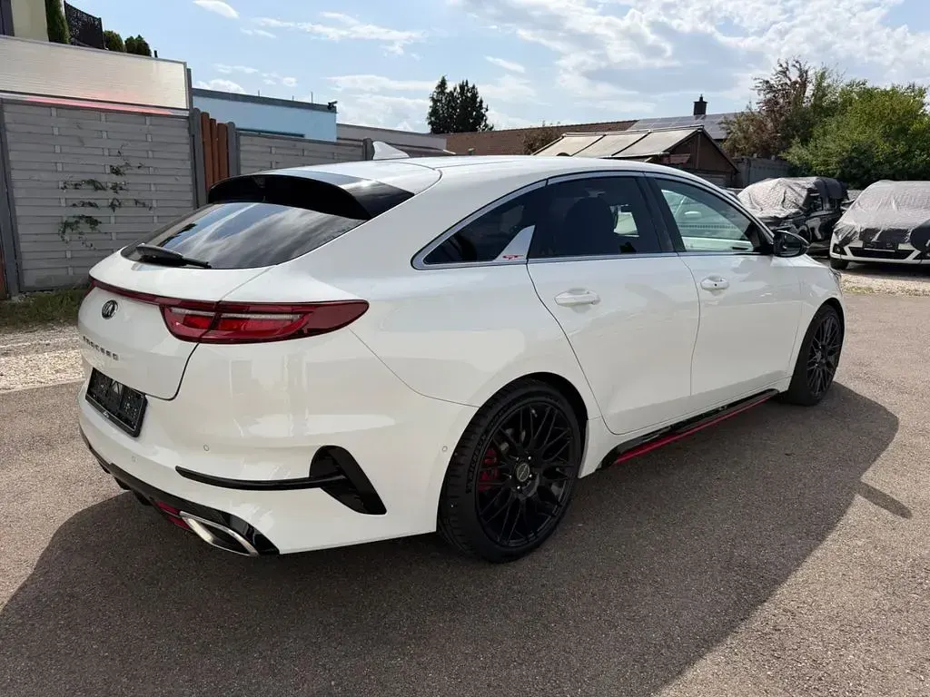 Gebraucht Kia ProCeed 204 PS (150 kW) 2021 Weiß Kombi