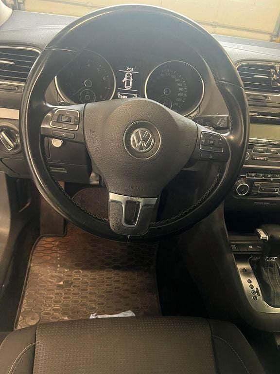 Gebraucht VW Golf VI Highline 122 PS (89 kW) 2010 Silber Kleinwagen