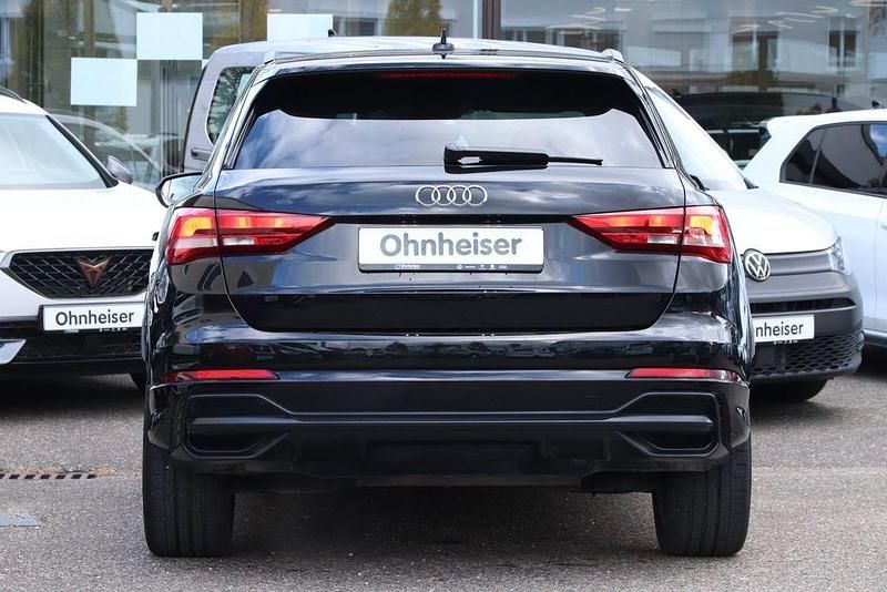 Gebraucht Audi Q3 S-Line 150 PS (110 kW) 2022 Mythosschwarz SUV