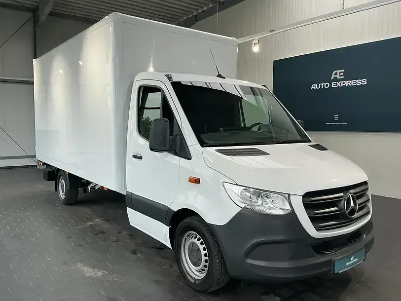 Gebraucht Mercedes Sprinter 163 PS (119 kW) 2021 Weiß Van