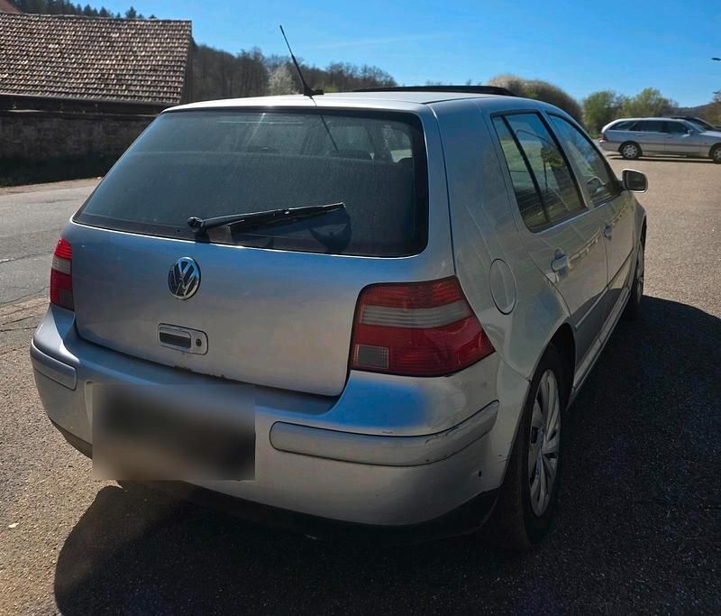 Gebraucht VW Golf IV GT 131 PS (96 kW) 2003 Silber Limousine