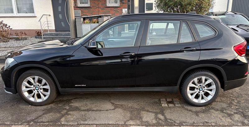 Gebraucht BMW X1 Advantage 143 PS (105 kW) 2014 Schwarz SUV