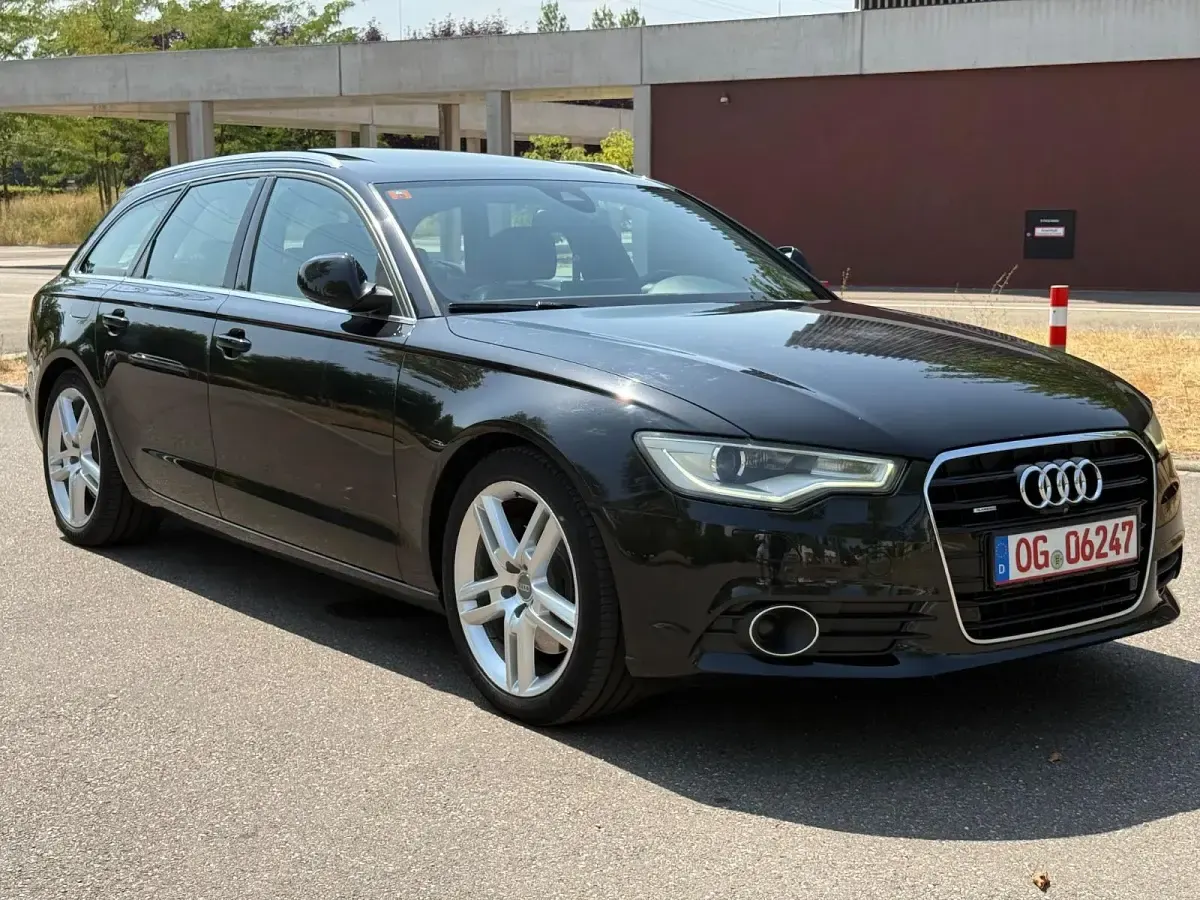 Gebraucht Audi A6 S-Line 245 PS (180 kW) 2012 Schwarz Kombi