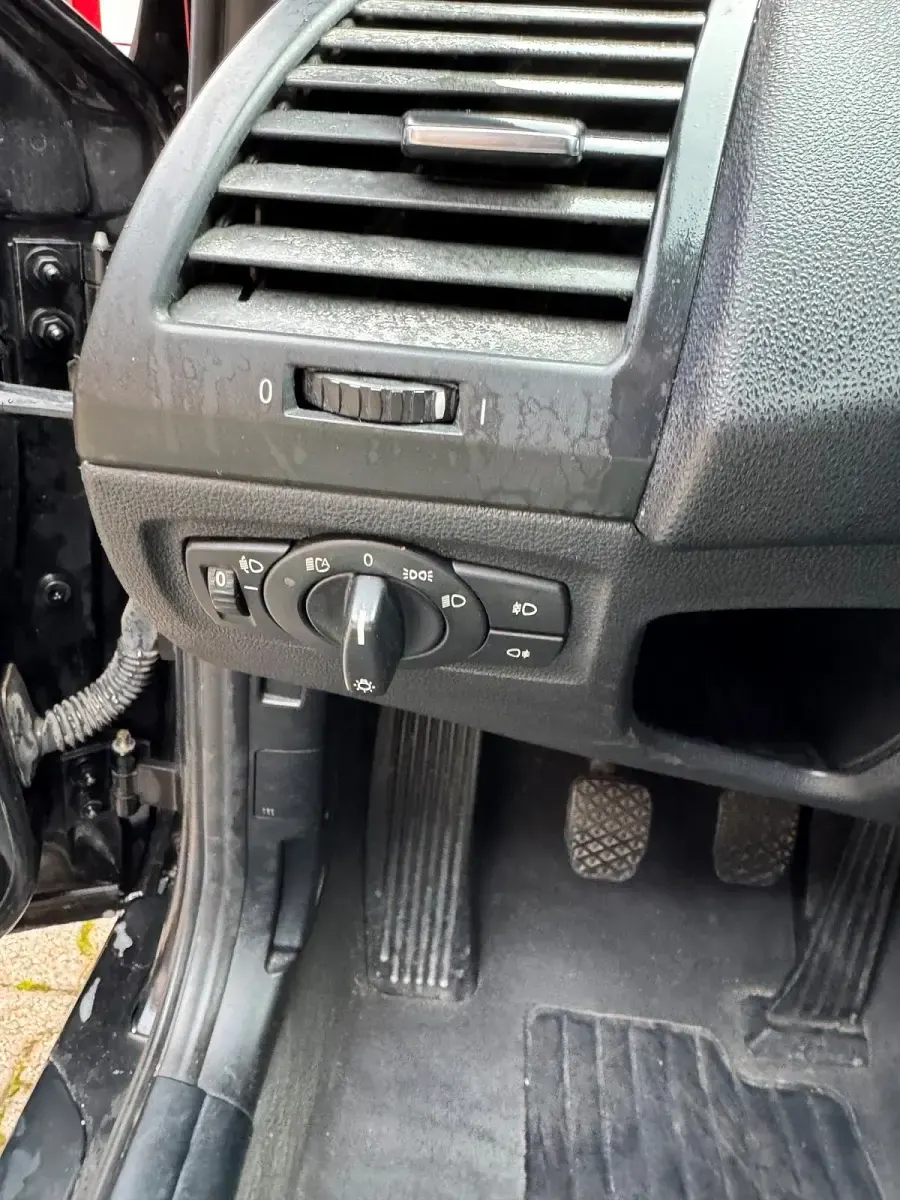 Gebraucht BMW 116 102 PS (75 kW) 2004 Schwarz Kleinwagen