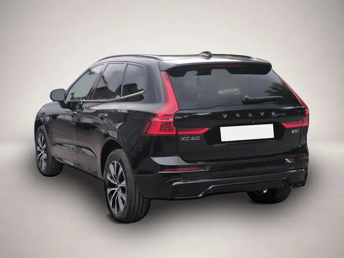 Gebraucht Volvo XC60 Plus 250 PS (183 kW) 2025 Schwarz SUV