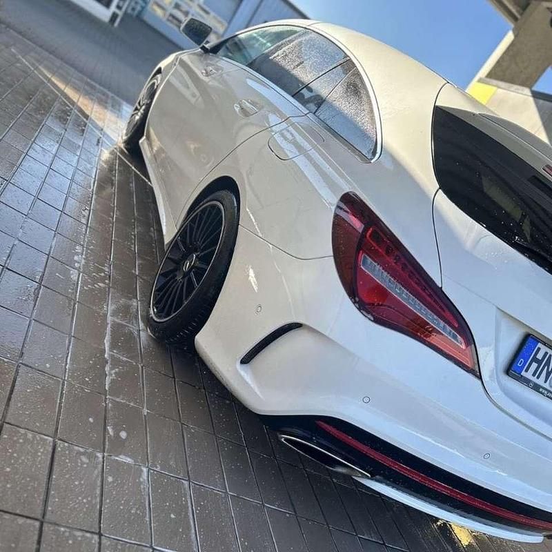 Gebraucht Mercedes CLA250 AMG line 218 PS (160 kW) 2018 Limousine