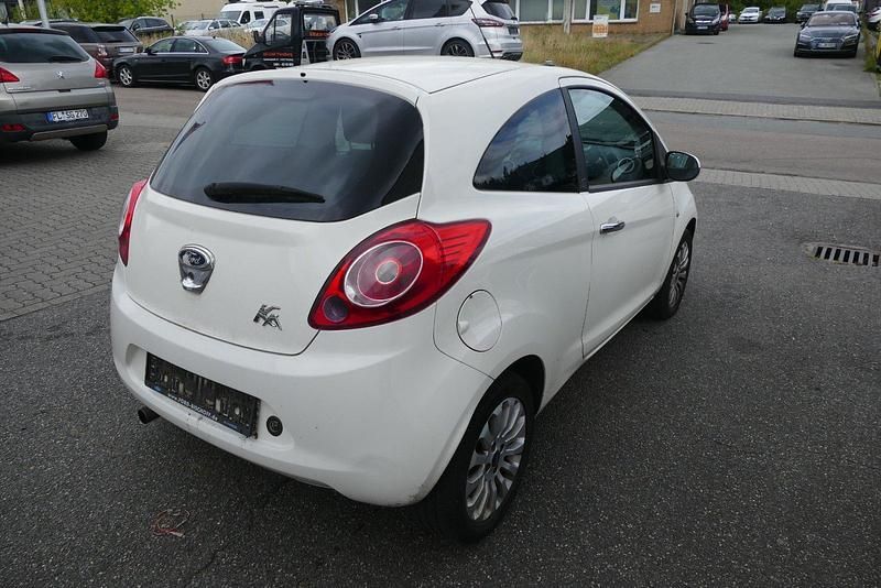 Gebraucht Ford Ka Titanium 69 PS (50 kW) 2010 Weiß Kleinwagen