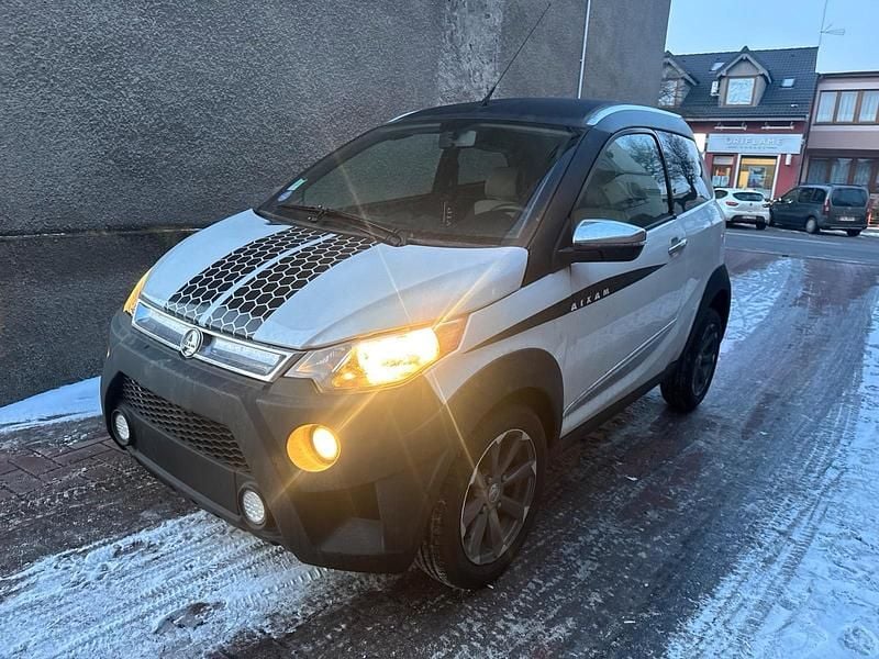 Gebraucht Aixam Crossline 2016 Blau Kleinwagen