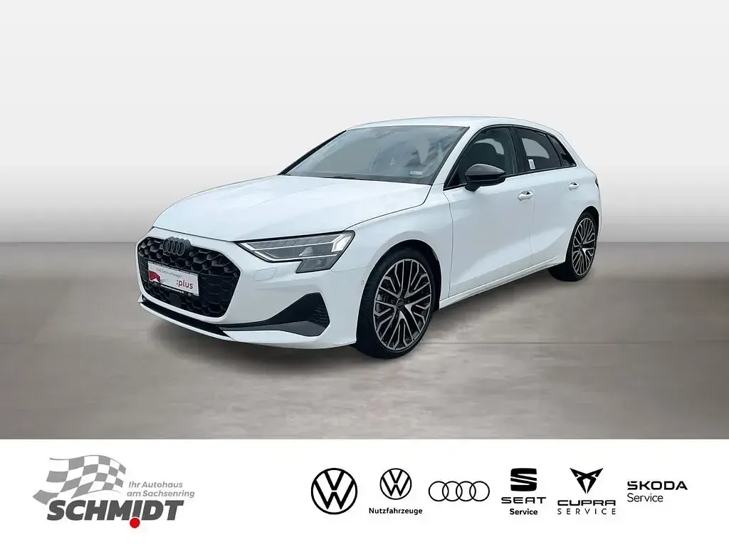 Gebraucht Audi A3 Advanced 150 PS (110 kW) 2025 Arkonaweiß Limousine