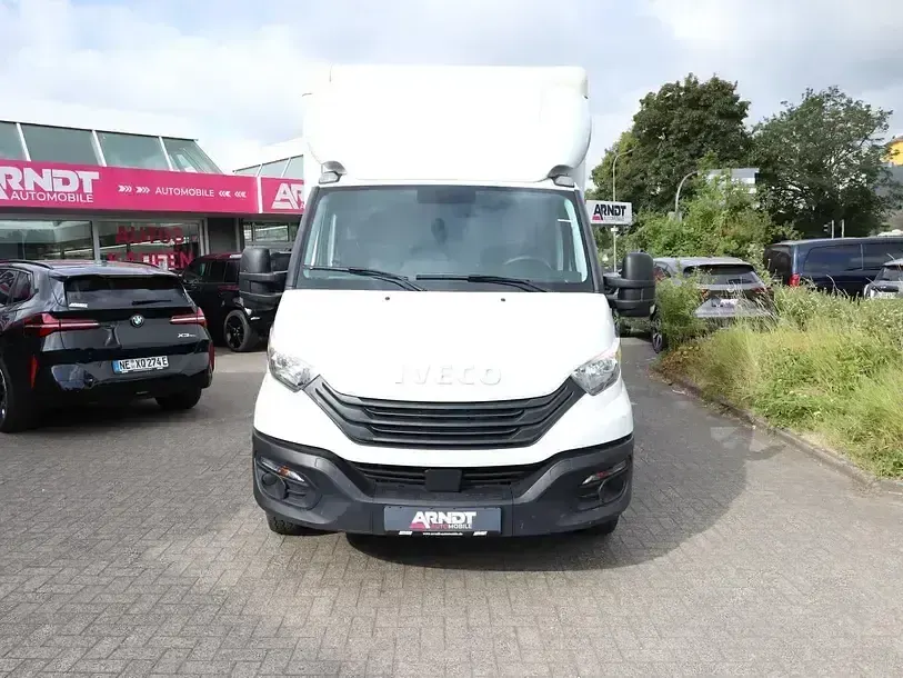 Gebraucht Iveco Daily 156 PS (114 kW) 2024 Weiß ic 194