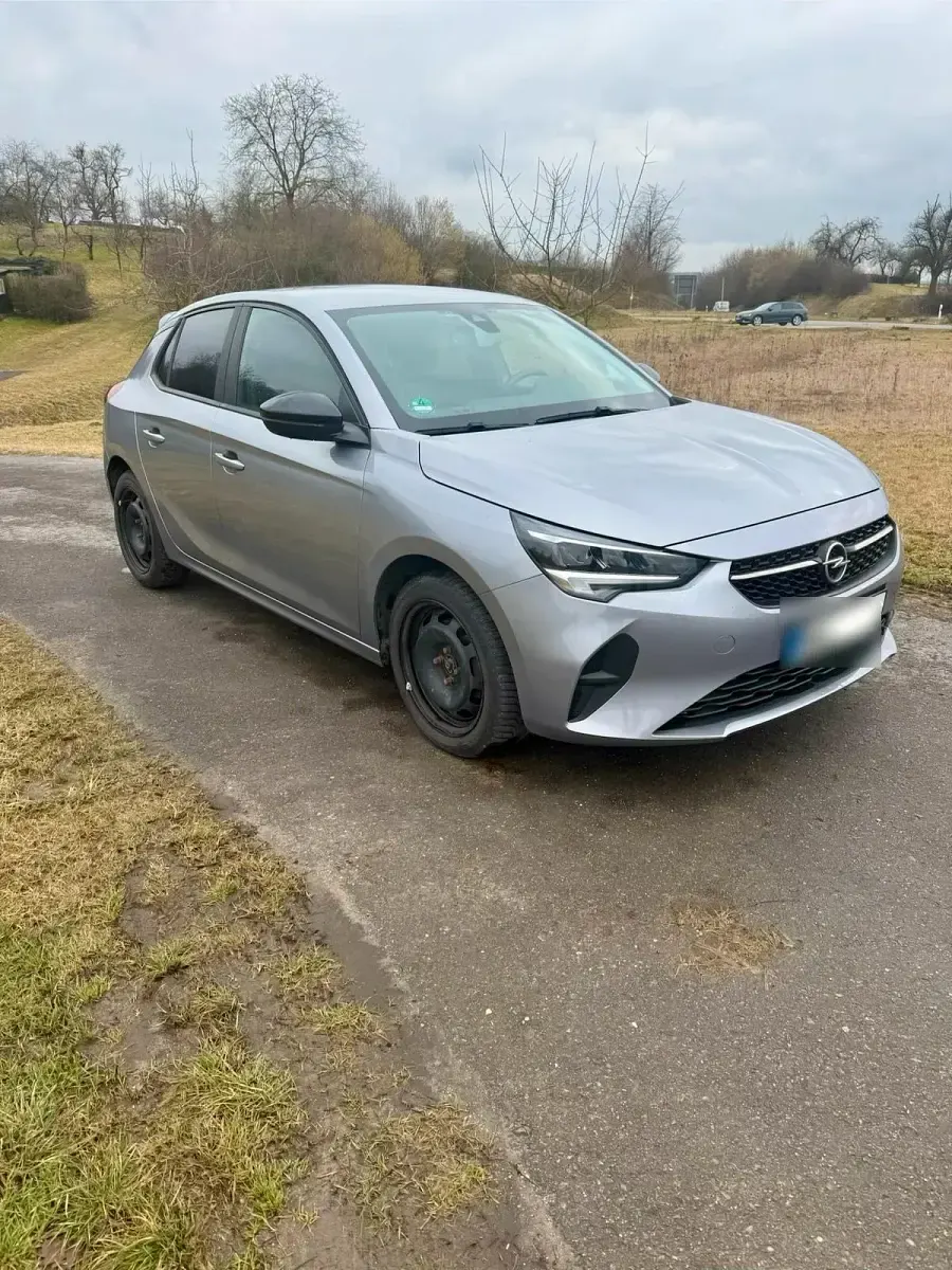 Używany Opel Corsa Edition 101 KM (74 kW) 2020 Srebrny Hatchback