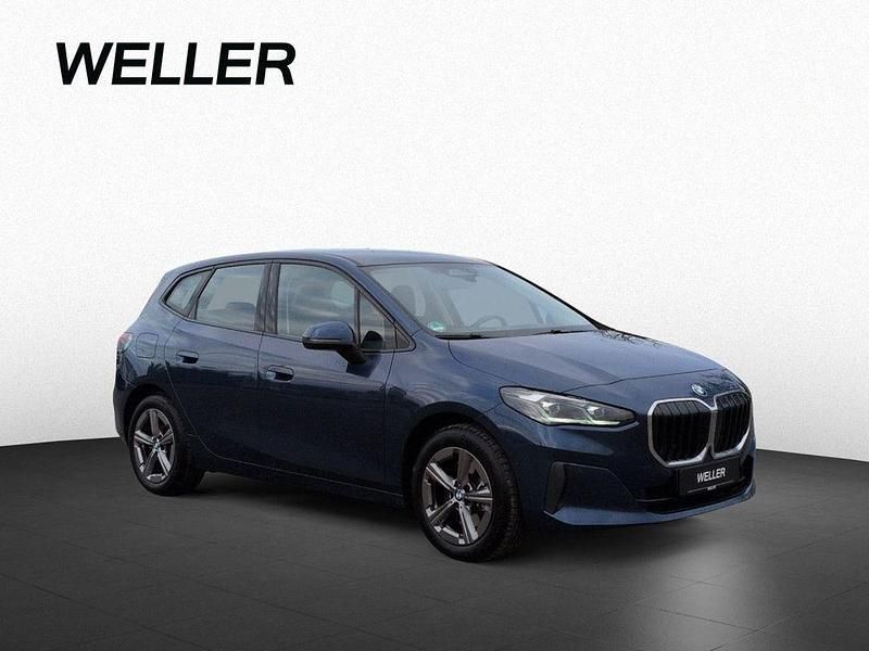 Gebraucht BMW 223 Active Tourer Performance 204 PS (150 kW) 2022 Phytonicblau (blau) Van / Kleinbus