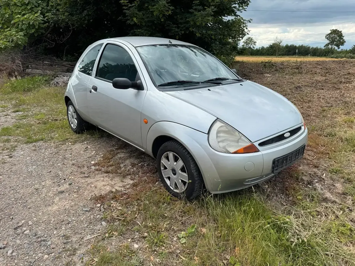 Gebraucht Ford Ka 60 PS (44 kW) 2006 Silber Kleinwagen
