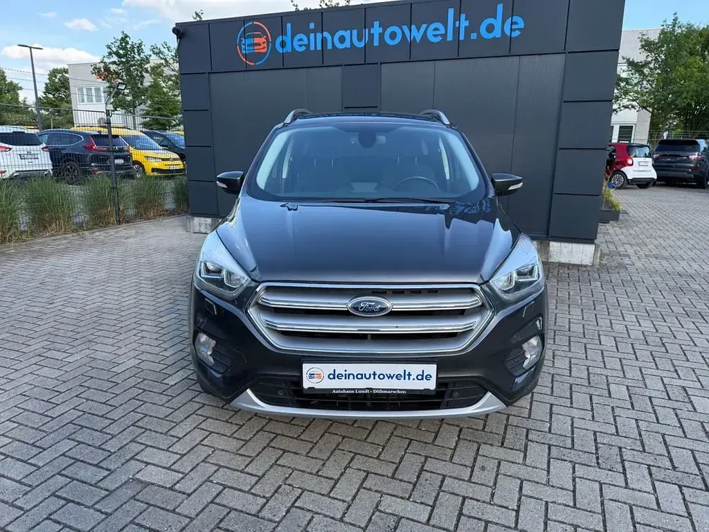 Gebraucht Ford Kuga 120 PS (88 kW) 2017 Grau SUV