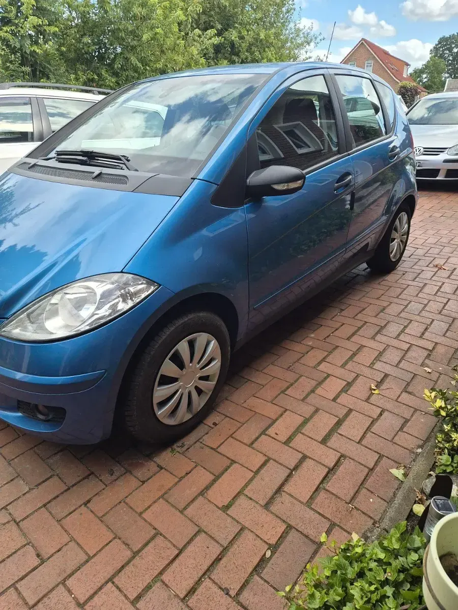 Gebraucht Mercedes A160 Classic 82 PS (60 kW) 2008 Blau Kleinwagen