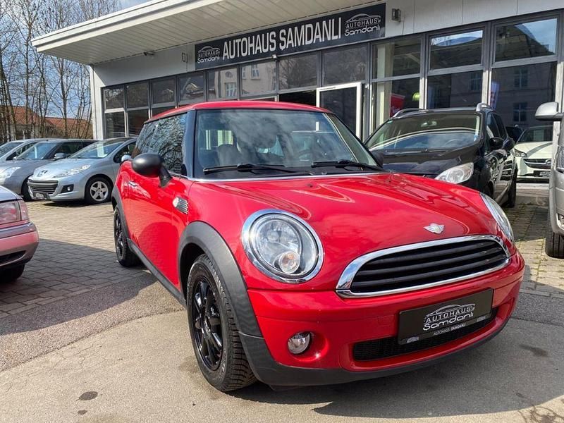Gebraucht Mini ONE 98 PS (72 kW) 2010 Rot Kleinwagen
