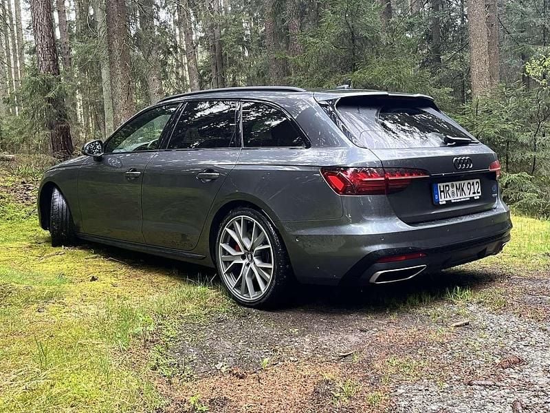 Gebraucht Audi A4 Edition .1 245 PS (180 kW) 2020 Grau Kombi