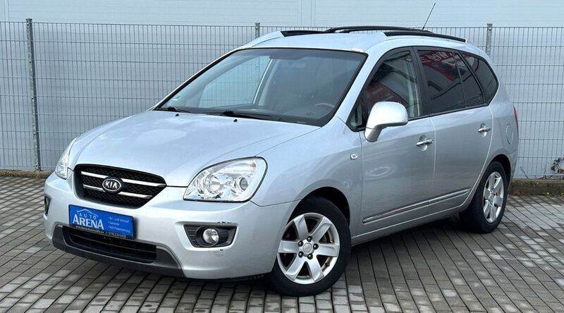 Silber Gebraucht 2007 Kia Carens 2 Van / Kleinbus | 3.950 € (Fairer Preis) - Bild 1/4