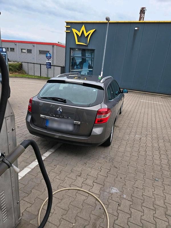 Braun Gebraucht 2008 Renault Laguna III Kombi | 4.250 € (Fairer Preis) - Bild 1/4