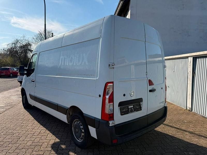 Gebraucht Opel Movano 125 PS (91 kW) 2016 Weiß Van / Kleinbus