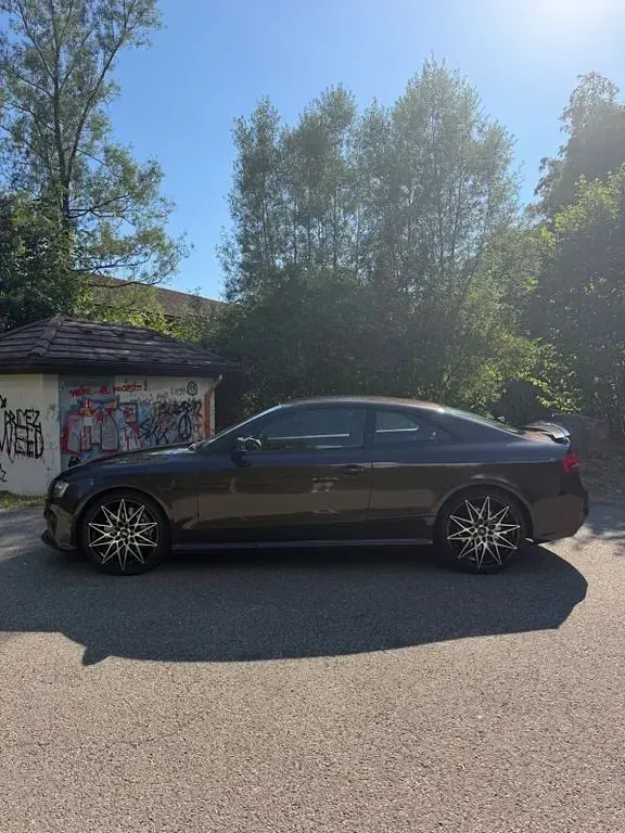 Gebraucht Audi RS5 Sport 450 PS (330 kW) 2011 Braun Coupé