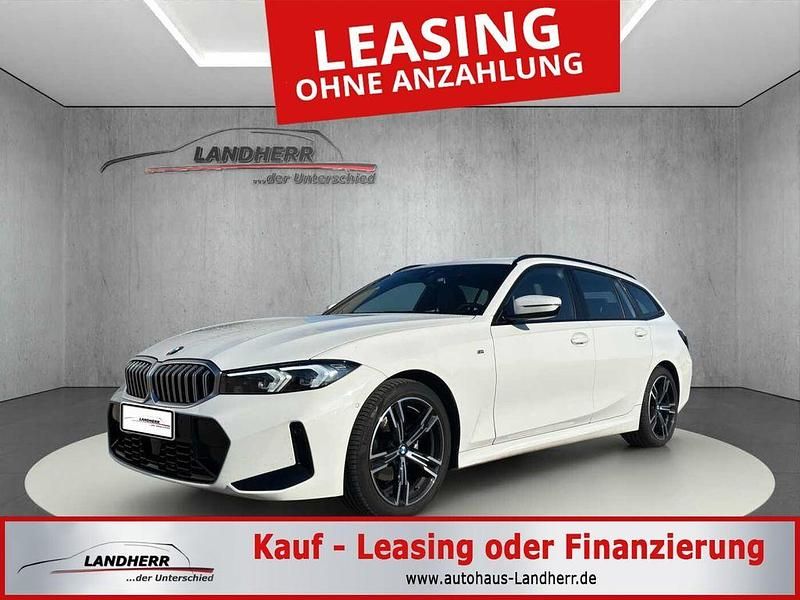 Weiß Gebraucht 2024 BMW 320 M Sport Kombi | 36.115 € (Superpreis) - Bild 1/4