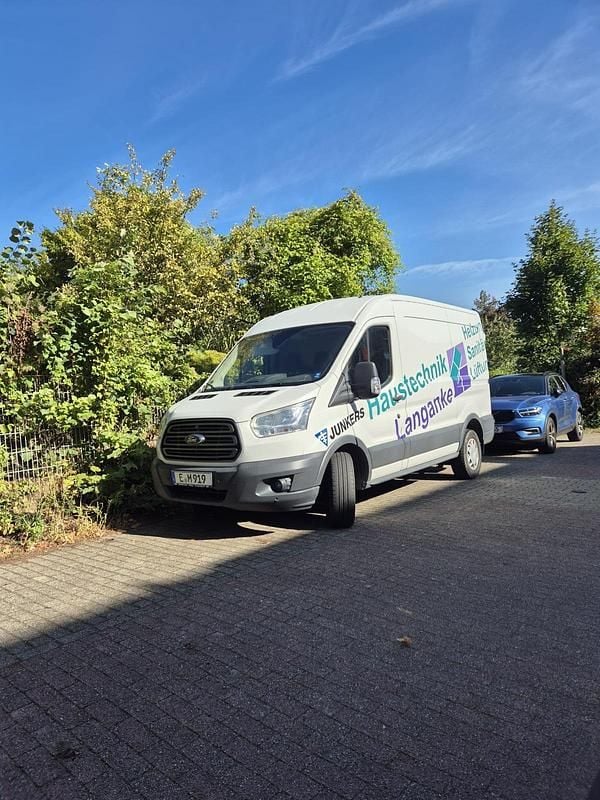 Weiß Gebraucht 2016 Ford Transit Van / Kleinbus | 10.750 € (Guter Preis) - Bild 1/4