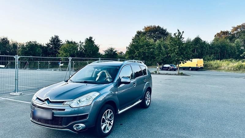 Gebraucht Citroën C-Crosser Exclusive 156 PS (114 kW) 2010 Grau SUV