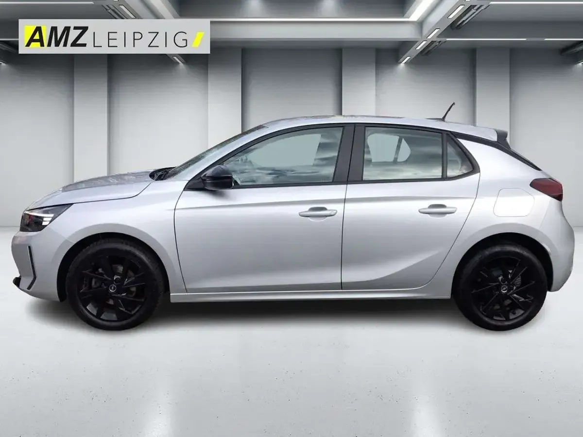 Gebraucht Opel Corsa 75 PS (55 kW) 2023 Grau/typ aussenverkleidung met Kleinwagen