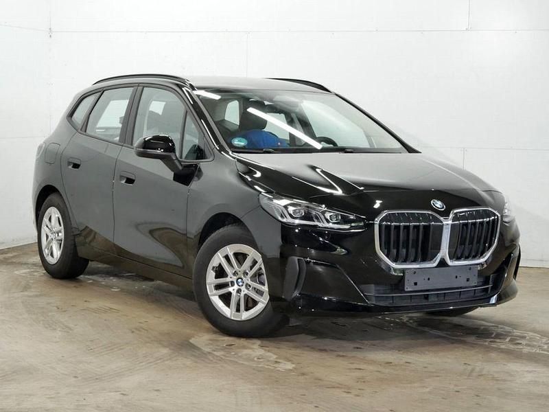 Gebraucht BMW 216 Active Tourer Performance 122 PS (89 kW) 2024 Schwarz Van / Kleinbus