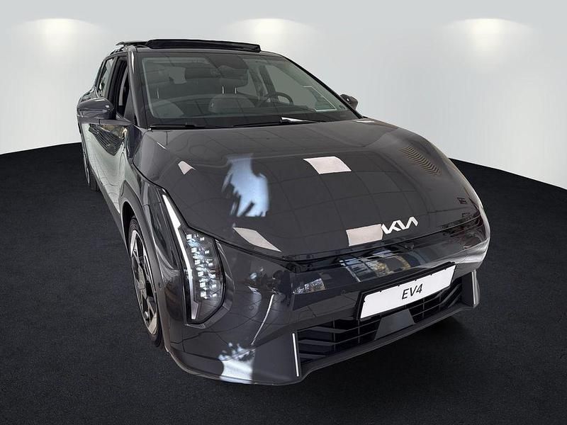 Neu Kia EV4 Earth 150 kW (204 PS) 2025 Grau Limousine