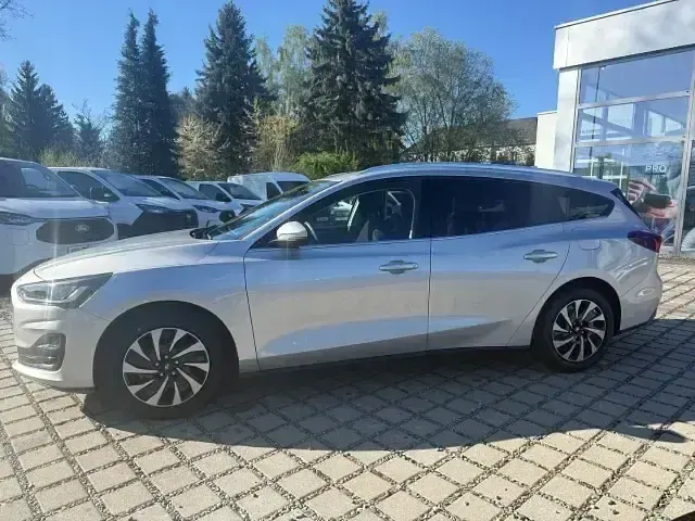 Nowe Ford Focus Titanium X 155 KM (114 kW) 2025 Srebrny Kombi