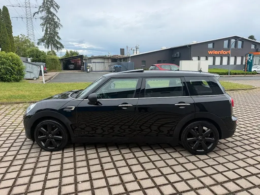 Gebraucht Mini One Clubman 102 PS (75 kW) 2016 Schwarz Kombi
