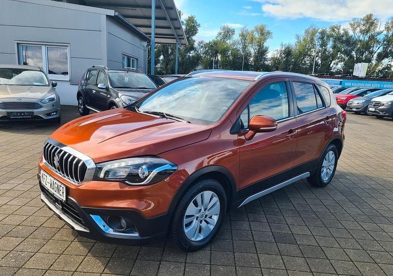 Braun Gebraucht 2017 Suzuki SX4 S-Cross SUV | 17.499 € (Etwas zu teuer) - Bild 1/4