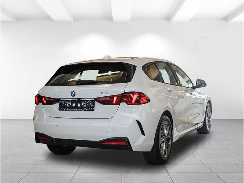 Gebraucht BMW 120 Shadowline 170 PS (125 kW) 2024 Weiß Kleinwagen