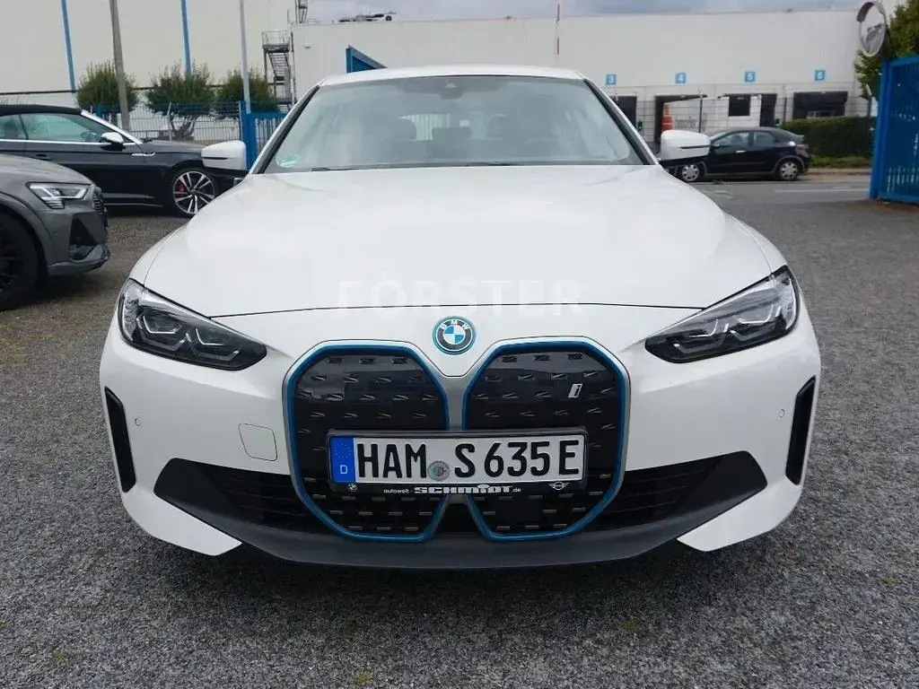 Gebraucht BMW i4 Sport Line 210 kW (286 PS) 2023 Weiß Limousine