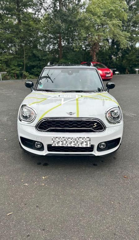 Weiß Gebraucht 2020 Mini Cooper SE Kleinwagen | 19.500 € - Bild 1/4