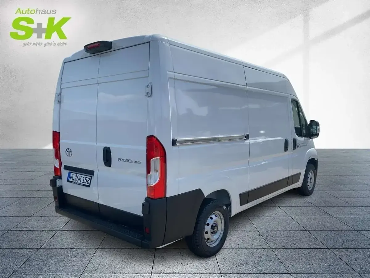 Neu Toyota Proace 140 PS (102 kW) 2026 Ice white Van / Kleinbus