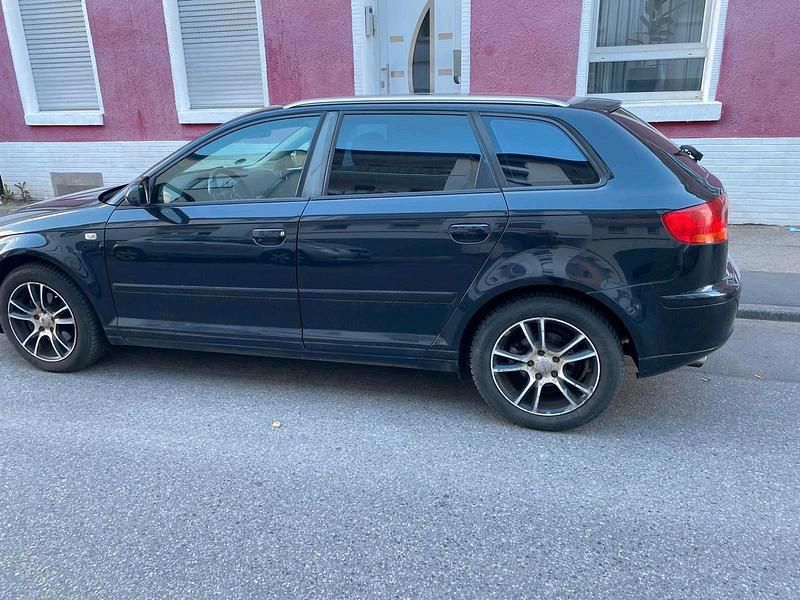 Second-hand Audi A3 110 CP (80 kW) 2006 Negru Hatchback