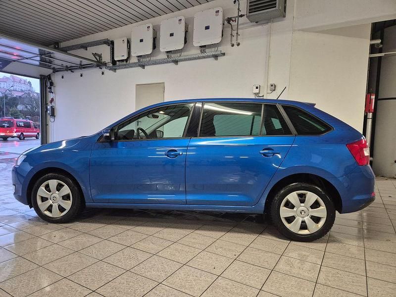 Gebraucht Skoda Rapid Ambition 116 PS (85 kW) 2017 Blau Kleinwagen