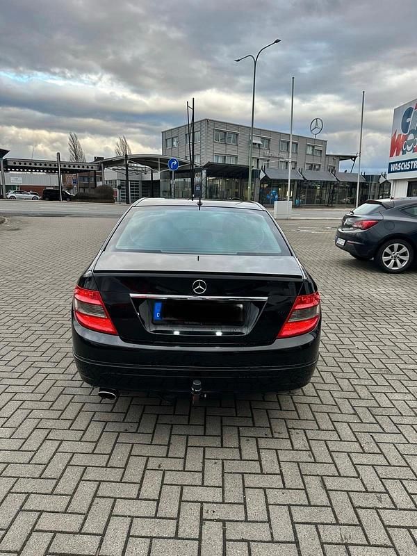 Gebraucht Mercedes C220 170 PS (125 kW) 2007 Schwarz Limousine
