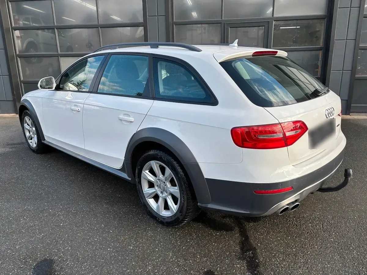 Gebraucht Audi A4 Allroad 190 PS (139 kW) 2015 Weiß Kombi