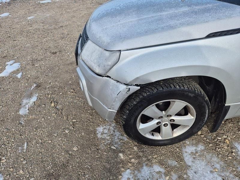 Gebraucht Suzuki Grand Vitara Comfort 129 PS (94 kW) 2012 Grau SUV