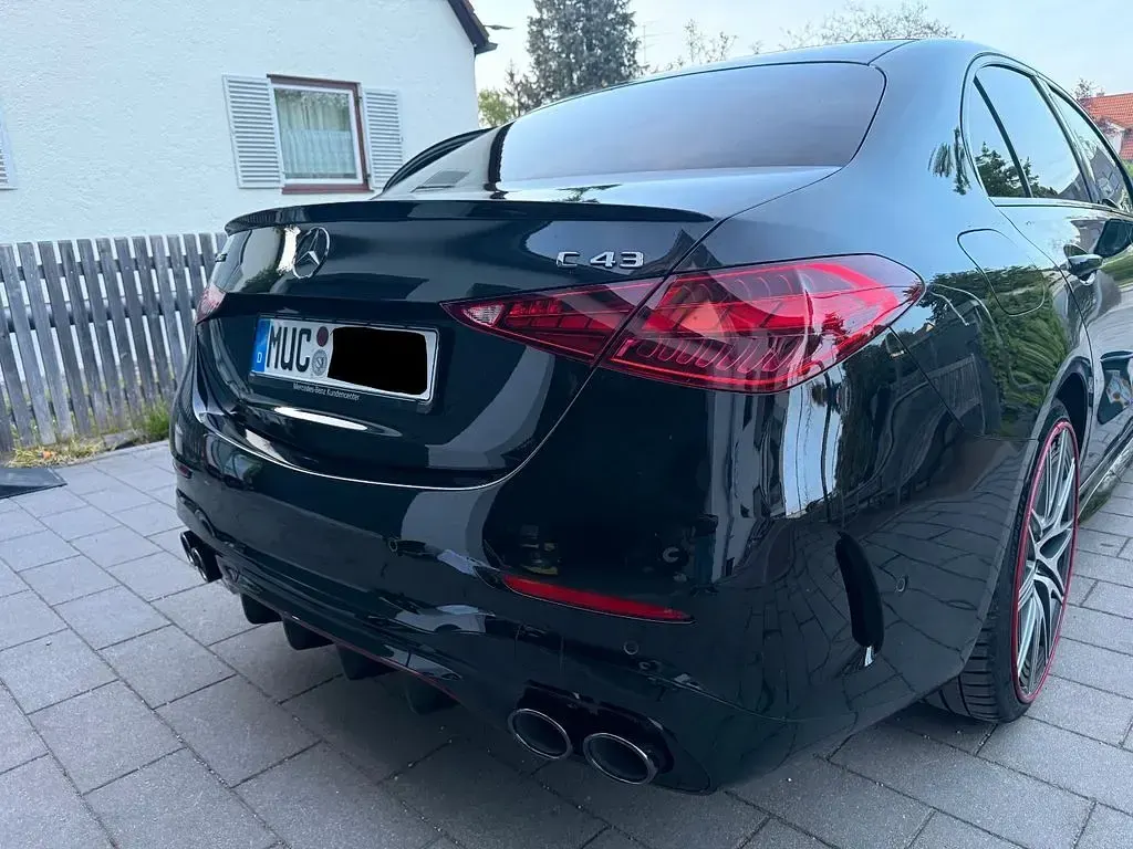 Gebraucht Mercedes C43 AMG AMG 408 PS (300 kW) 2023 Schwarz Limousine