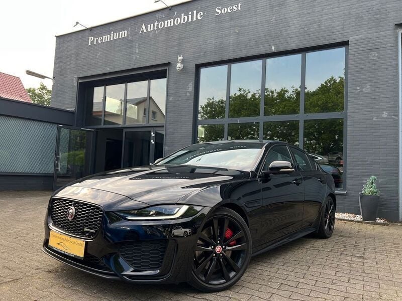Schwarz Gebraucht 2020 Jaguar XE R-Dynamic Limousine | 27.500 € (Teuer) - Bild 1/4