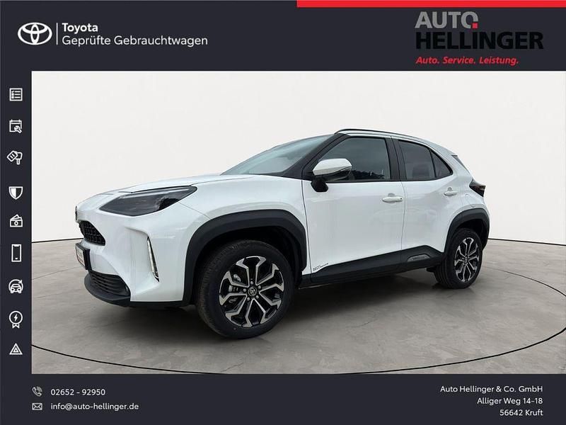 Weiß Gebraucht 2025 Toyota Yaris Cross SUV | 28.990 € (Fairer Preis) - Bild 1/4