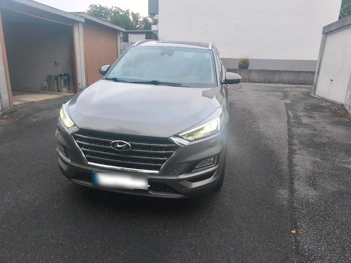 Gebraucht Hyundai Tucson 177 PS (130 kW) 2019 Grau SUV