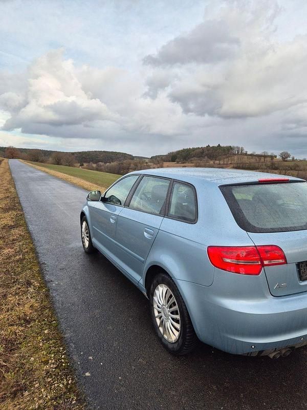Usata Audi A3 105 CV (77 kW) 2008 Blu Utilitaria